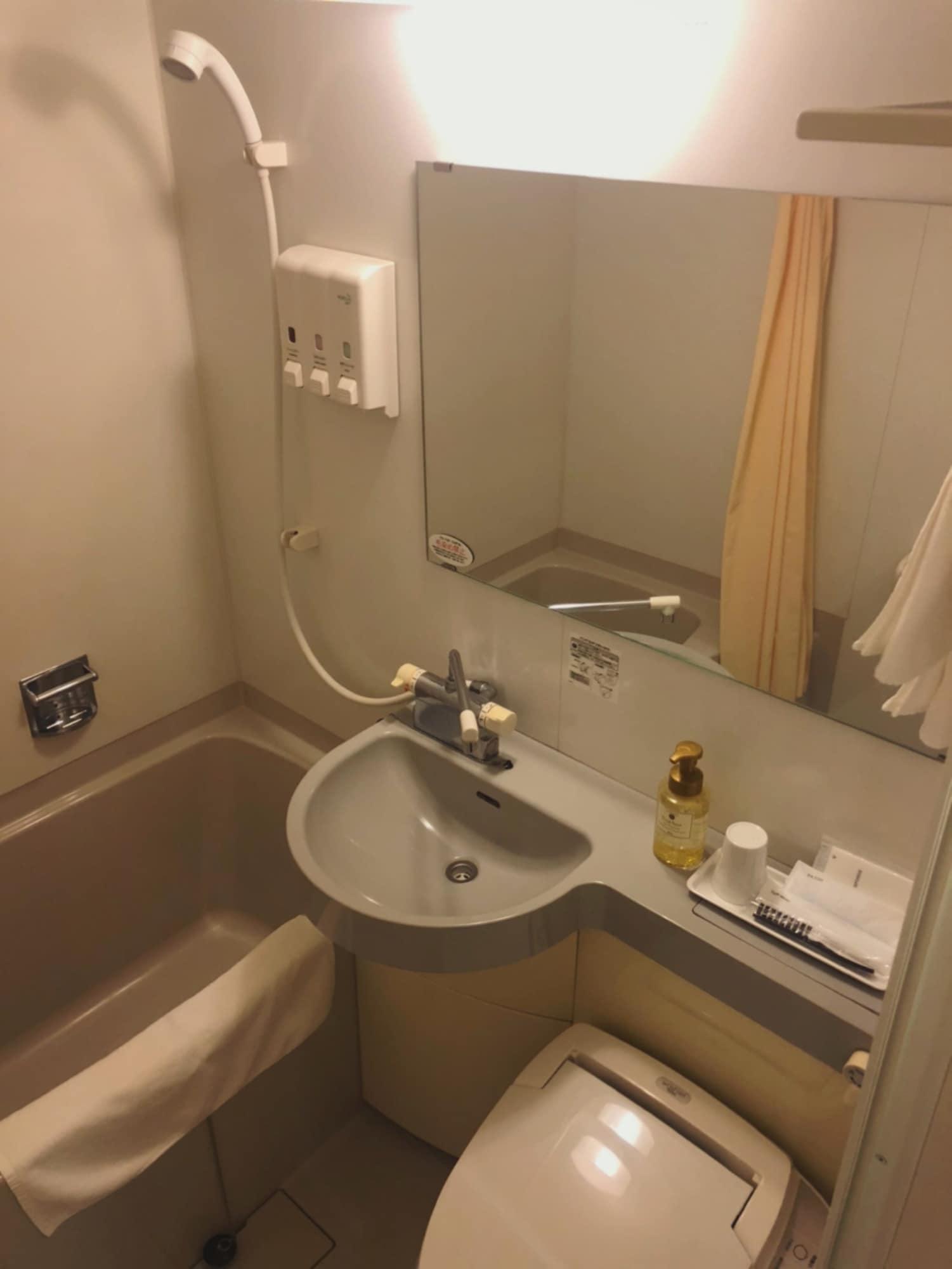 Hotel Mid In Akabane Ekimae Tokyo prefektur Exteriör bild